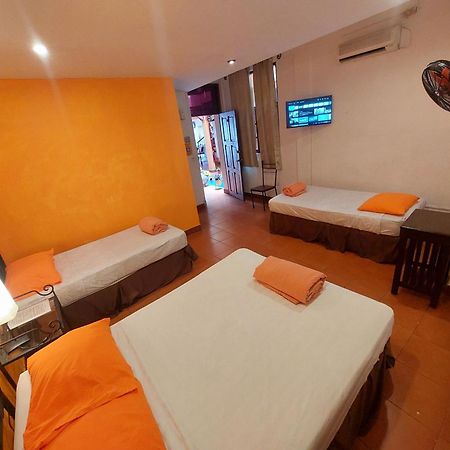 Hostal Lolita'S Boutique Гранада Экстерьер фото